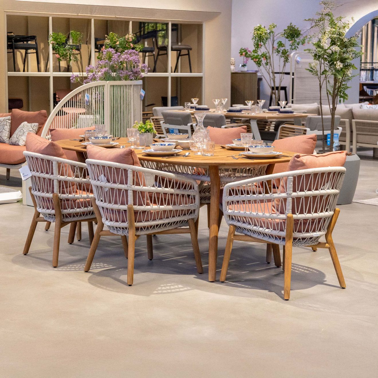95417560 Vasca Dining Sfeer Hr
