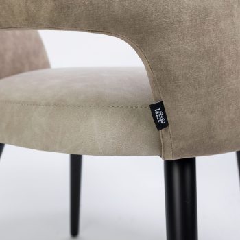 96123990 Armstoel Olsen Latte 12hr