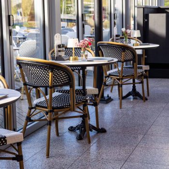 96915270 Terrasstoel Santa Cruz Zwart Sfeer 3