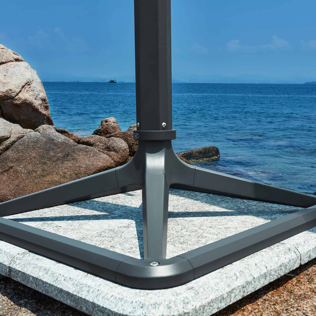 95414310 Levia Parasol Wit Web 2