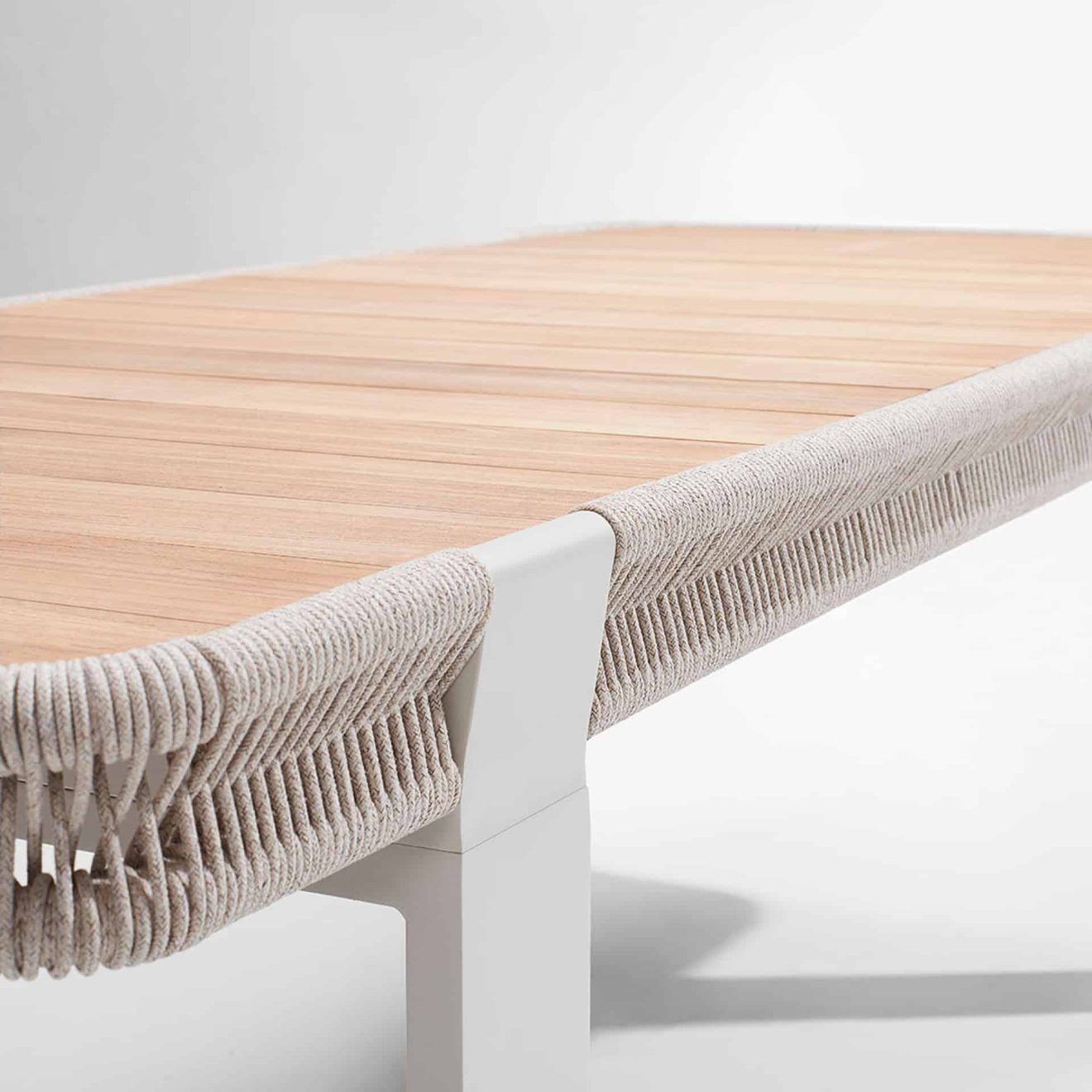 95420520 Borromeo Taupe Dining 4