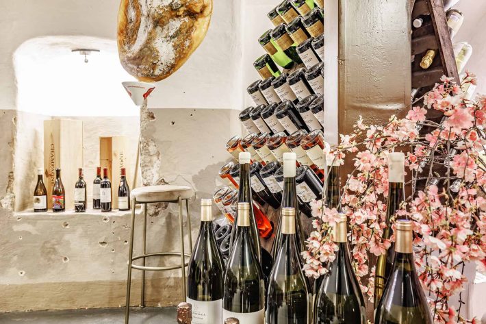 (c)fotografie Mike Rikken Bedrijfsfotograaf Kaja Rijssen Xalu Deventer Wine & Food Bar Hr 6704 Kopie